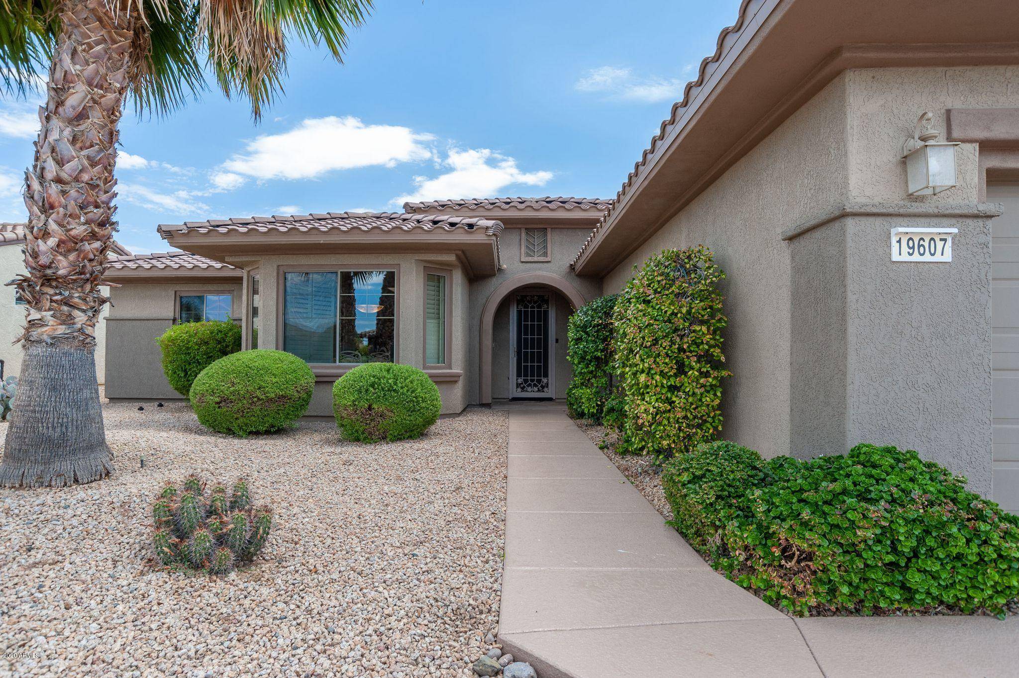Surprise, AZ 85387,19607 N CRESCENT RIDGE Drive