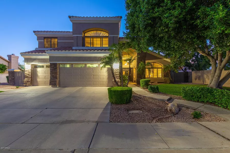 1302 N CRYSTAL SHORES Drive, Gilbert, AZ 85234