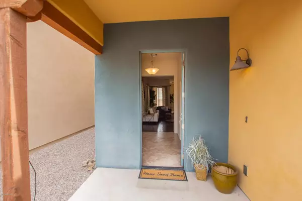 Tucson, AZ 85704,301 E CALDERWOOD Road