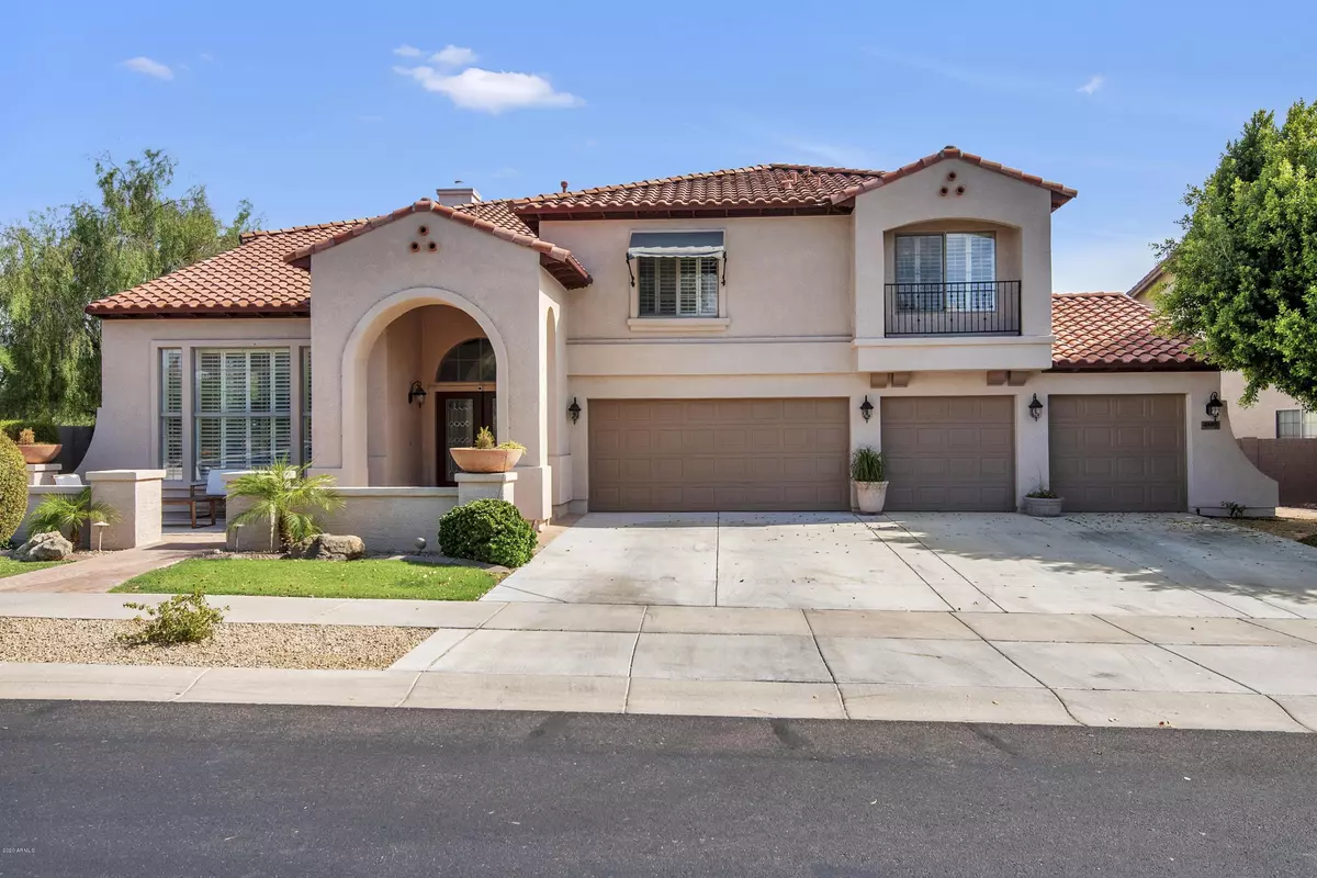 Phoenix, AZ 85085,2405 W Woburn Lane