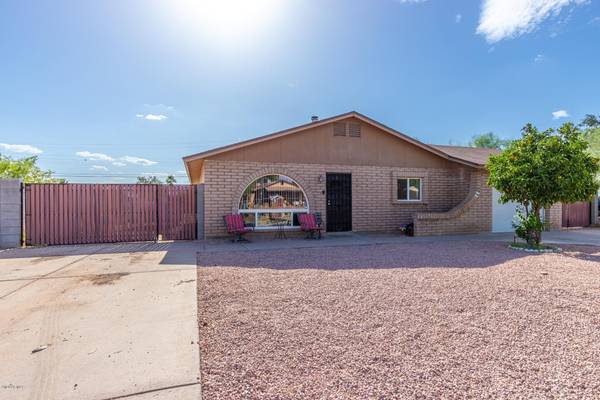 Mesa, AZ 85208,332 S 83RD Place