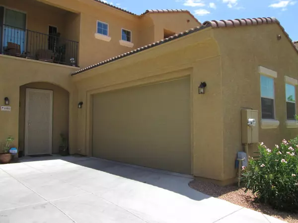 Mesa, AZ 85210,1367 S COUNTRY CLUB Drive #1079