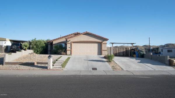 Phoenix, AZ 85042,4155 E DARROW Street