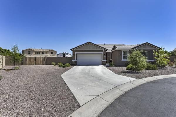 Laveen, AZ 85339,4508 W PEARCE Road