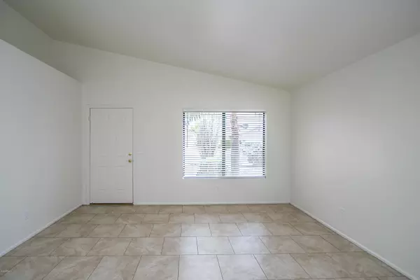 Phoenix, AZ 85027,3140 W ROBIN Lane