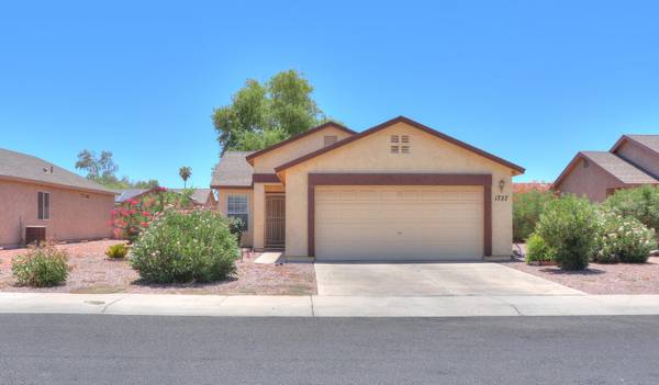 1727 E SANDALWOOD Road, Casa Grande, AZ 85122