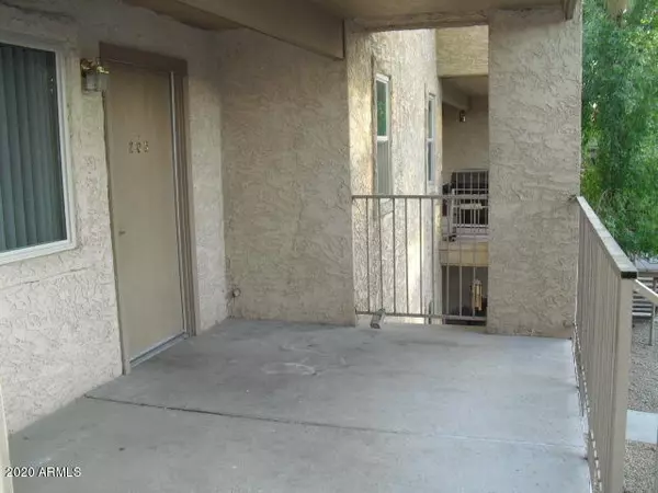 2220 W DORA Street #205,  Mesa,  AZ 85201