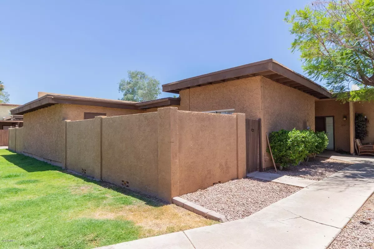 Mesa, AZ 85202,1051 S DOBSON Road #143