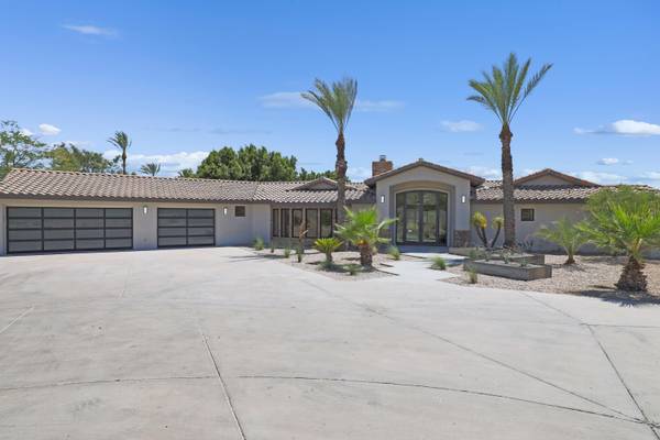 Paradise Valley, AZ 85253,3865 E LINCOLN Drive