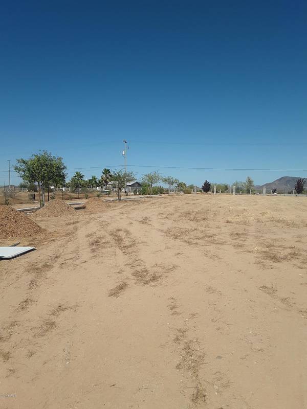 Tonopah, AZ 85354,0 S 379 Avenue #-