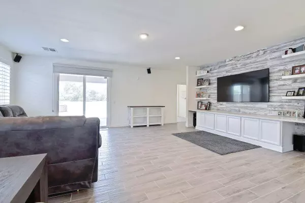 Queen Creek, AZ 85144,2152 W OLIVIA Drive