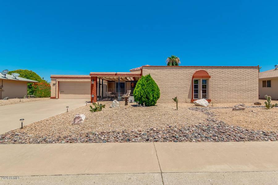 9608 W PINERIDGE Drive, Sun City, AZ 85351