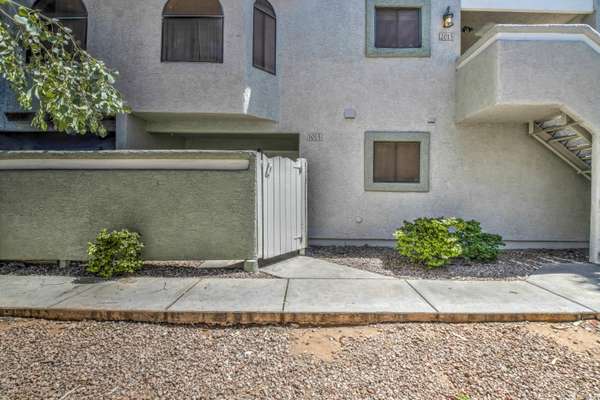 Tempe, AZ 85281,850 S RIVER Drive #1015