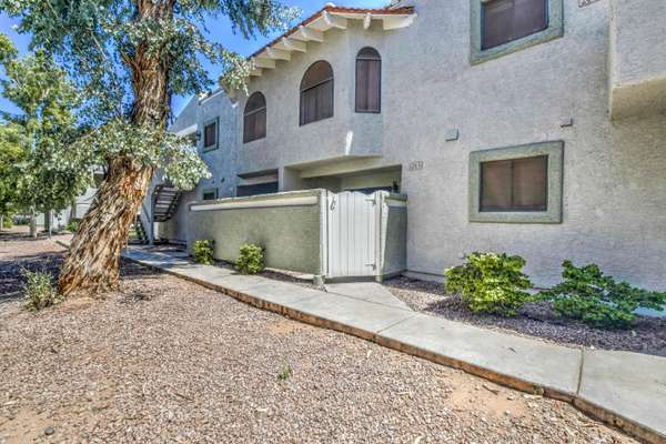 Tempe, AZ 85281,850 S RIVER Drive #1015