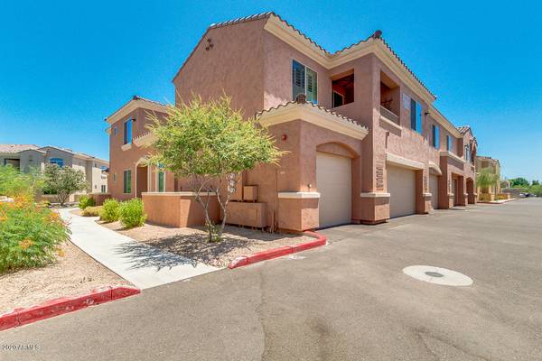 Chandler, AZ 85225,900 S CANAL Drive #220