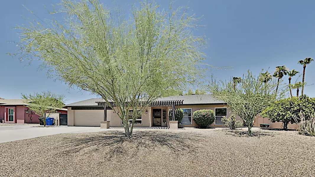 2268 E CHRISTY Drive, Phoenix, AZ 85028