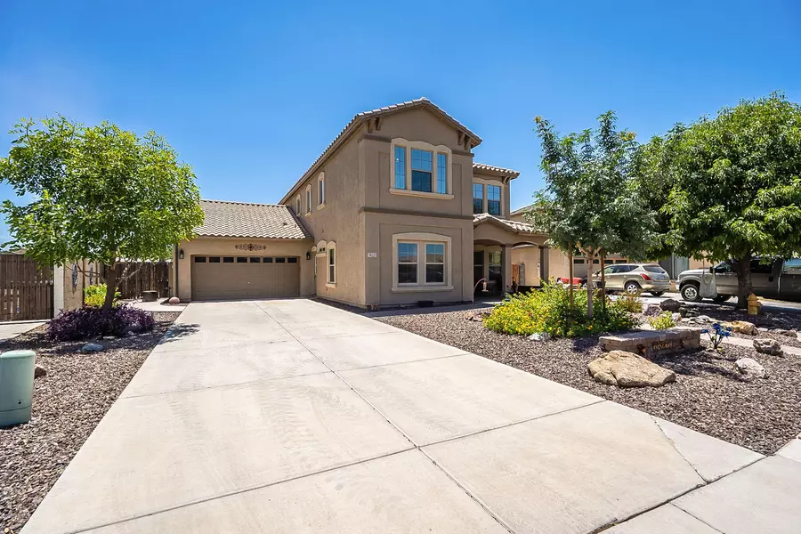 38223 N ARMADILLO Drive, San Tan Valley, AZ 85140