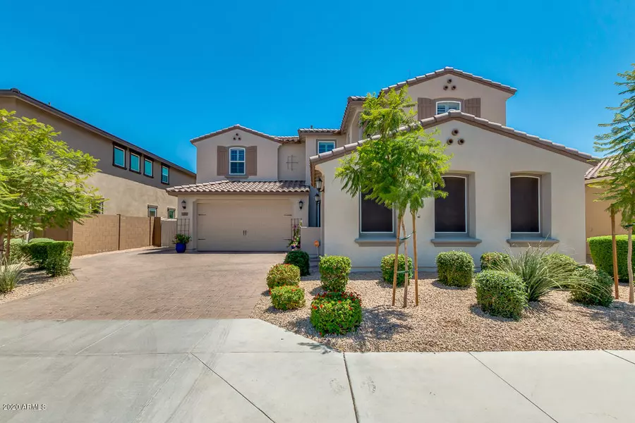 14711 W READE Avenue, Litchfield Park, AZ 85340