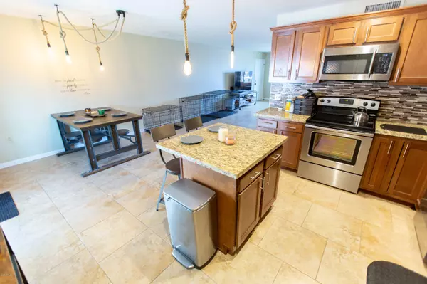 Mesa, AZ 85201,1738 W 6TH Street