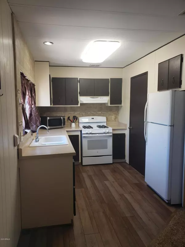 Phoenix, AZ 85027,2650 W UNION HILLS Drive #204