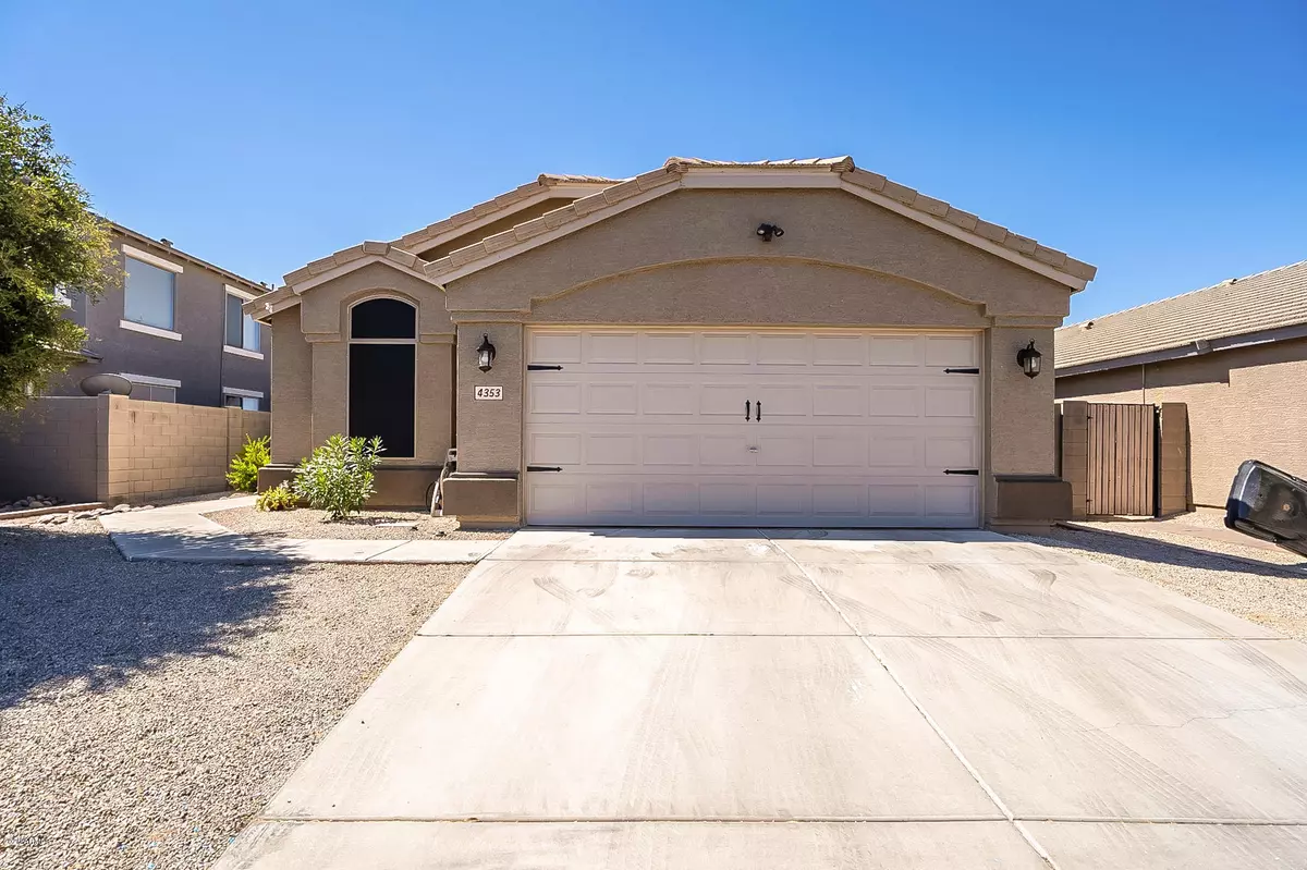 San Tan Valley, AZ 85140,4353 E LONGHORN Street