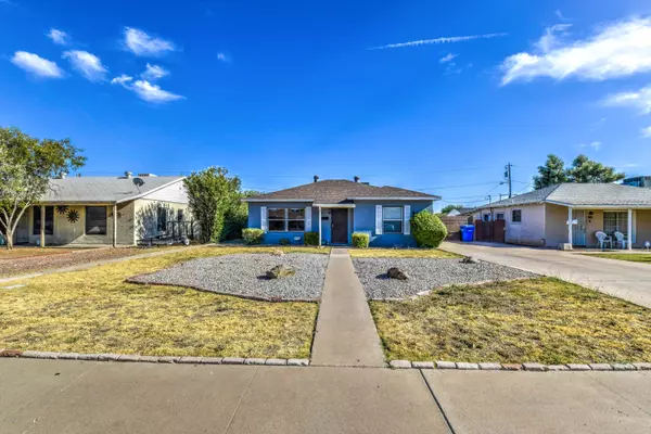 Phoenix, AZ 85014,1359 E Clarendon Avenue