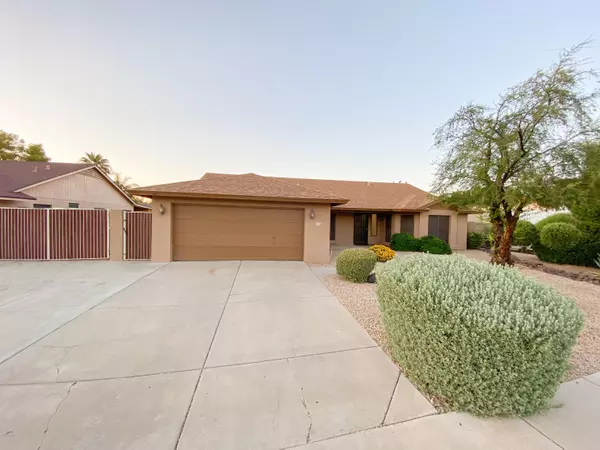 6434 W ACAPULCO Lane, Glendale, AZ 85306