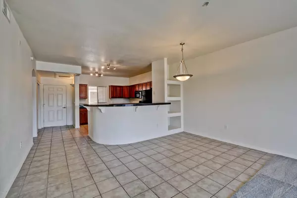 Phoenix, AZ 85014,920 E DEVONSHIRE Avenue #4025