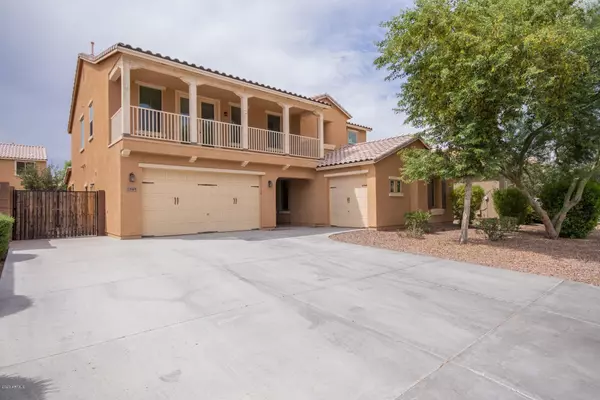 2185 E INDIAN WELLS Drive, Gilbert, AZ 85298