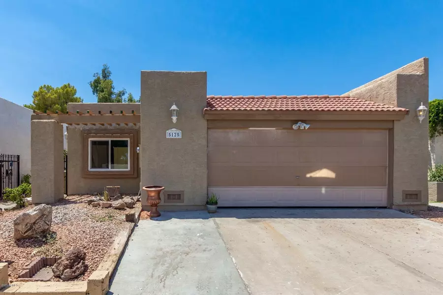 5125 W SANNA Street, Glendale, AZ 85302