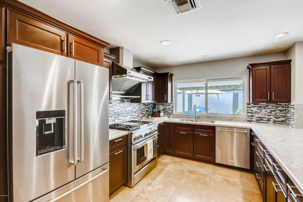 Scottsdale, AZ 85254,6739 E DREYFUS Avenue