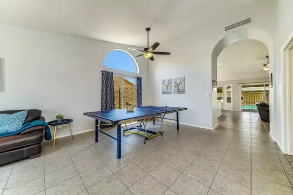 Chandler, AZ 85225,1753 E SHEFFIELD Avenue