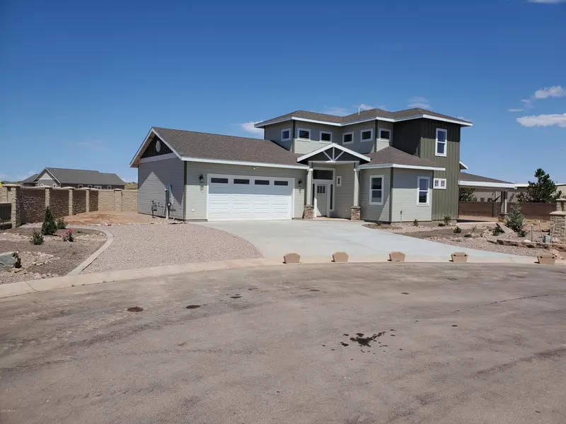 1020 N Medallion Circle, Taylor, AZ 85939