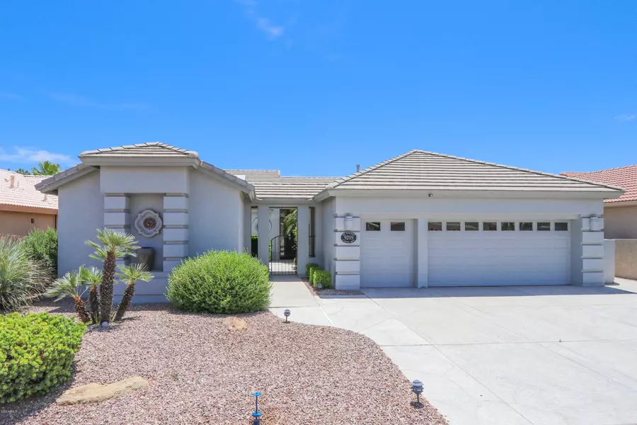 9209 E CRYSTAL Drive, Sun Lakes, AZ 85248