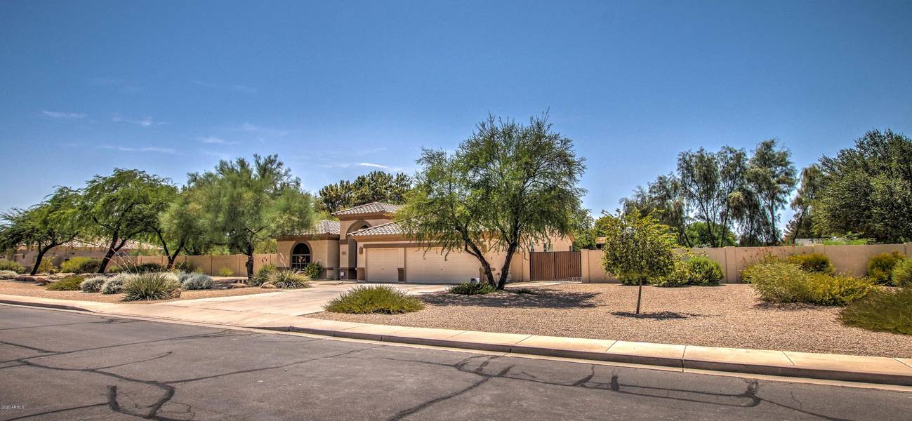 524 S GRANITE Street, Gilbert, AZ 85296