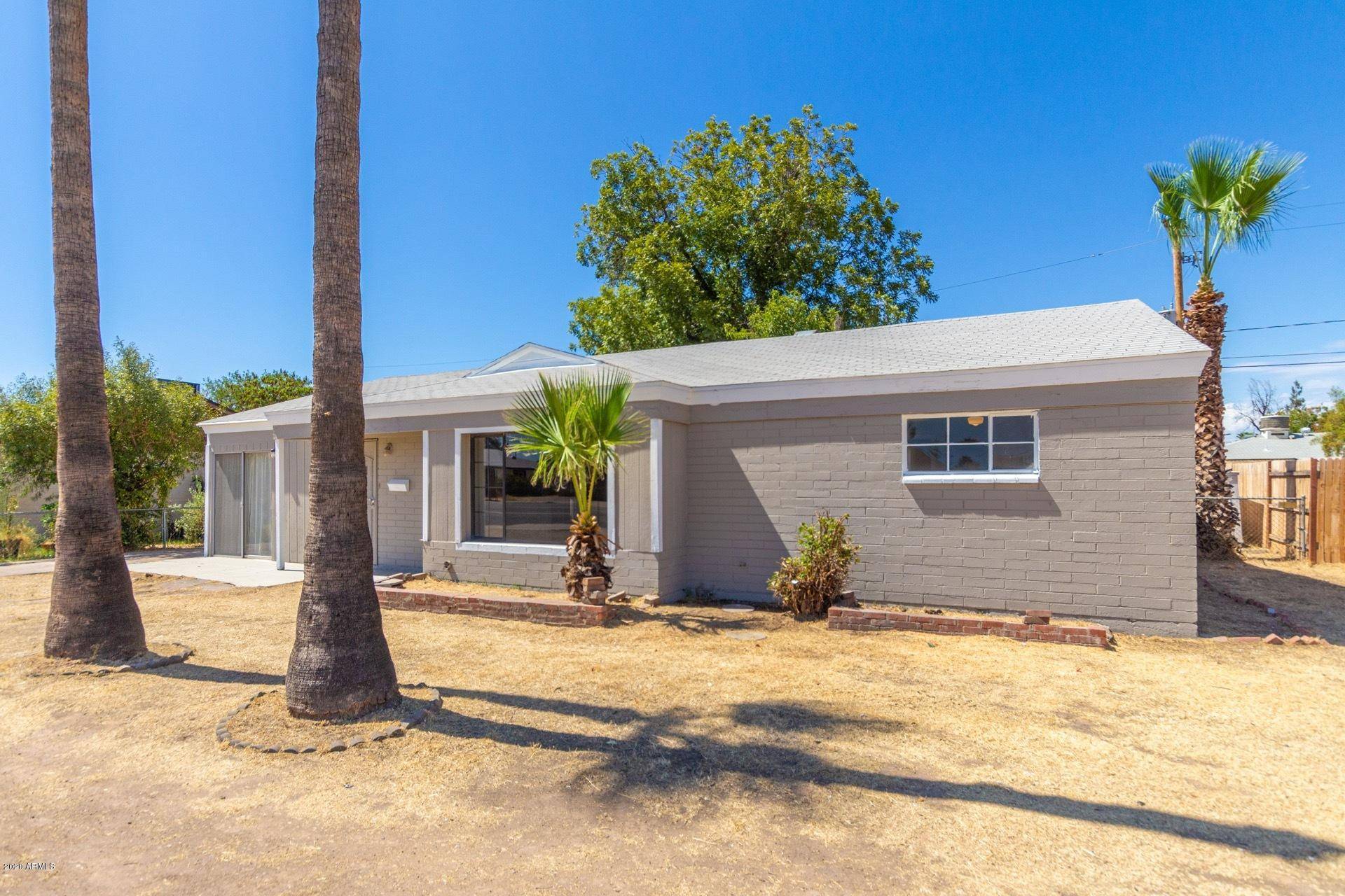 2830 W BETHANY HOME Road, Phoenix, AZ 85017