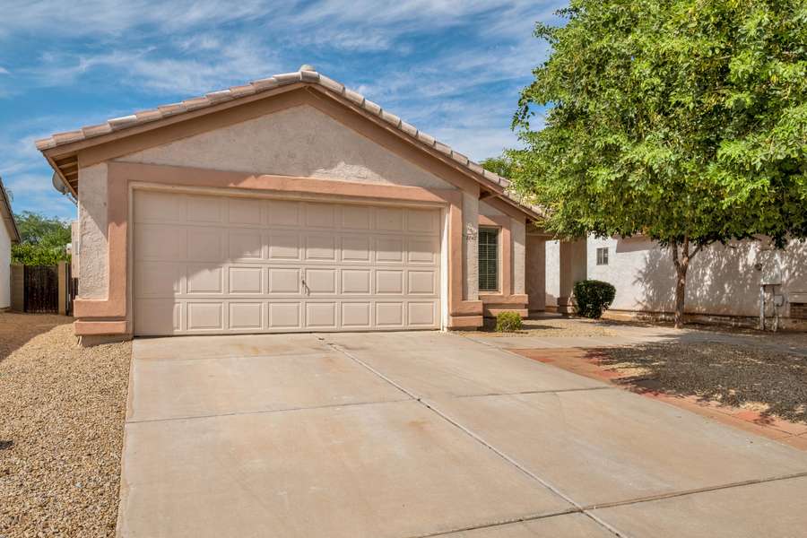 2243 E STOTTLER Drive, Gilbert, AZ 85296