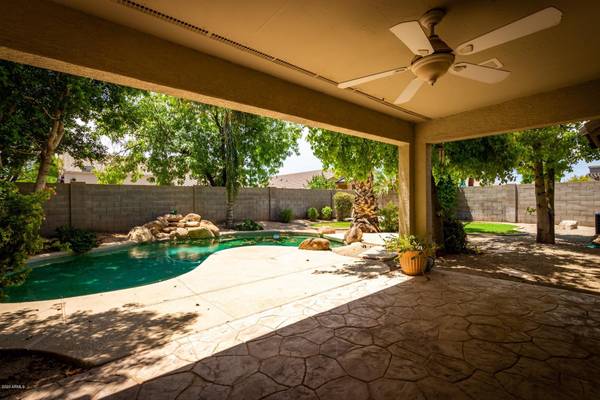 Chandler, AZ 85286,453 W WEATHERBY Place