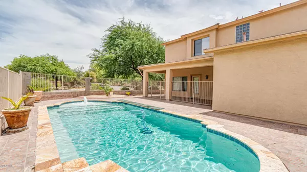 8522 W Preston Lane, Tolleson, AZ 85353