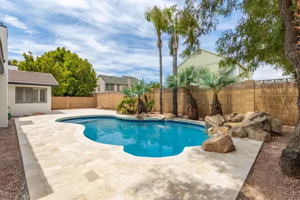 Scottsdale, AZ 85250,8026 E TUCKEY Lane