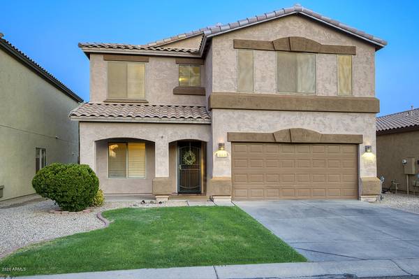 571 E RENEGADE Place, San Tan Valley, AZ 85143