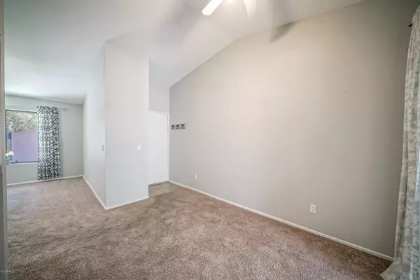 Tempe, AZ 85283,1402 E GUADALUPE Road #240