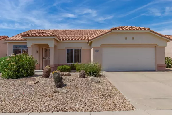 15425 W ARZON Way, Sun City West, AZ 85375