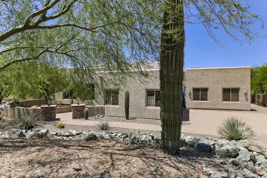 40712 N 7TH Place, Phoenix, AZ 85086