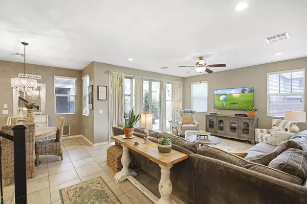 Gilbert, AZ 85296,841 S AGNES Lane