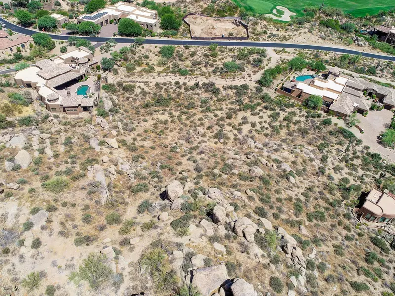 10615 E Hedgehog Place #Lot 8, Scottsdale, AZ 85262