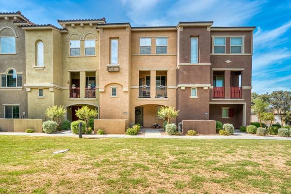 Gilbert, AZ 85233,240 W JUNIPER Avenue #1095