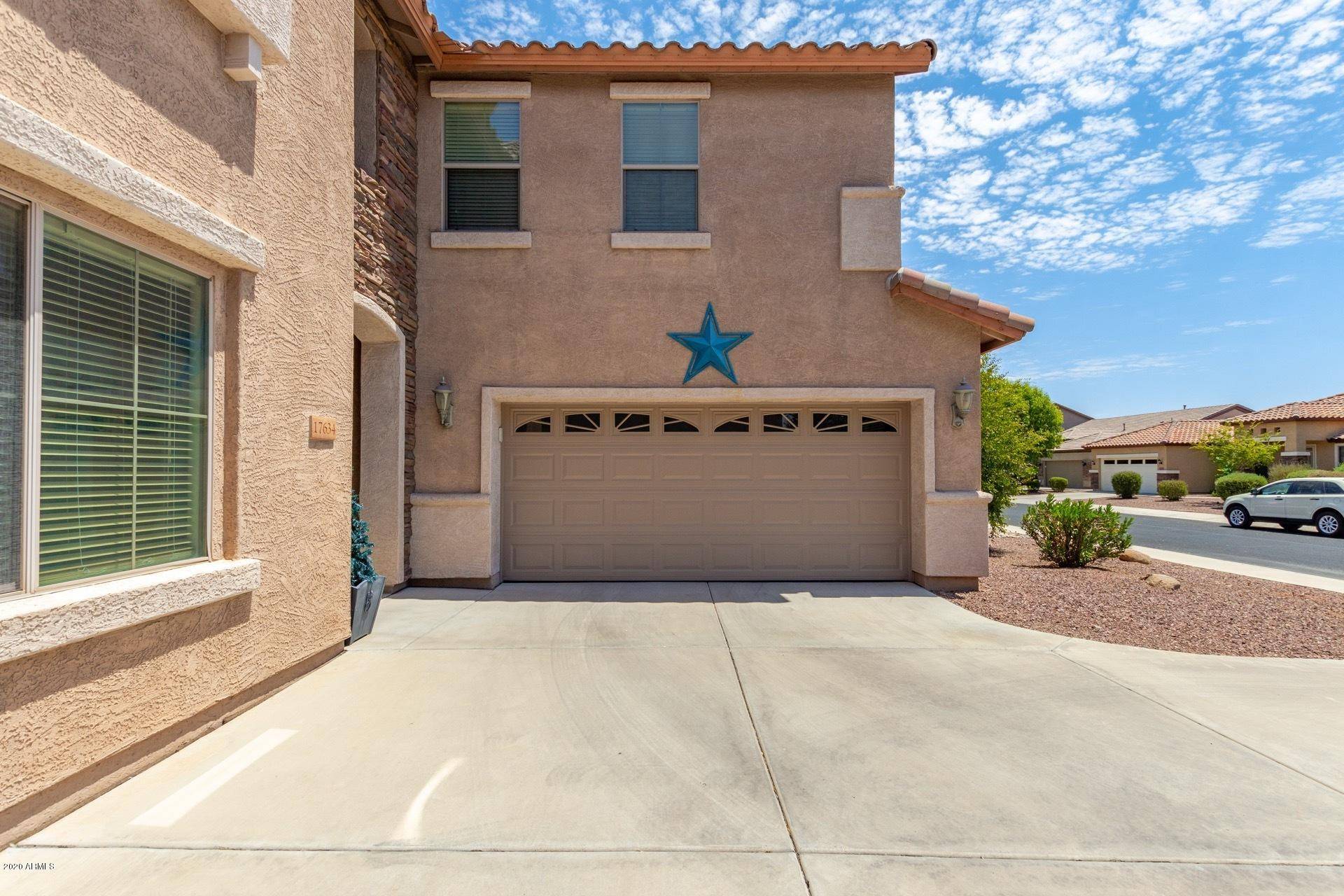 17634 W Ironwood Street, Surprise, AZ 85388