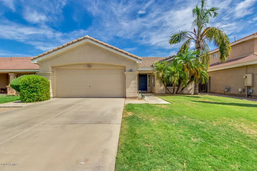 1008 W HUDSON Way, Gilbert, AZ 85233