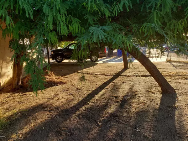 Tolleson, AZ 85353,8503 W POLK Street